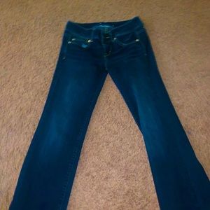 AMERICAN EAGLE BOOTCUT JEANS! 💋💋